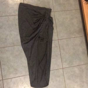 Due 21 Grey Skirt